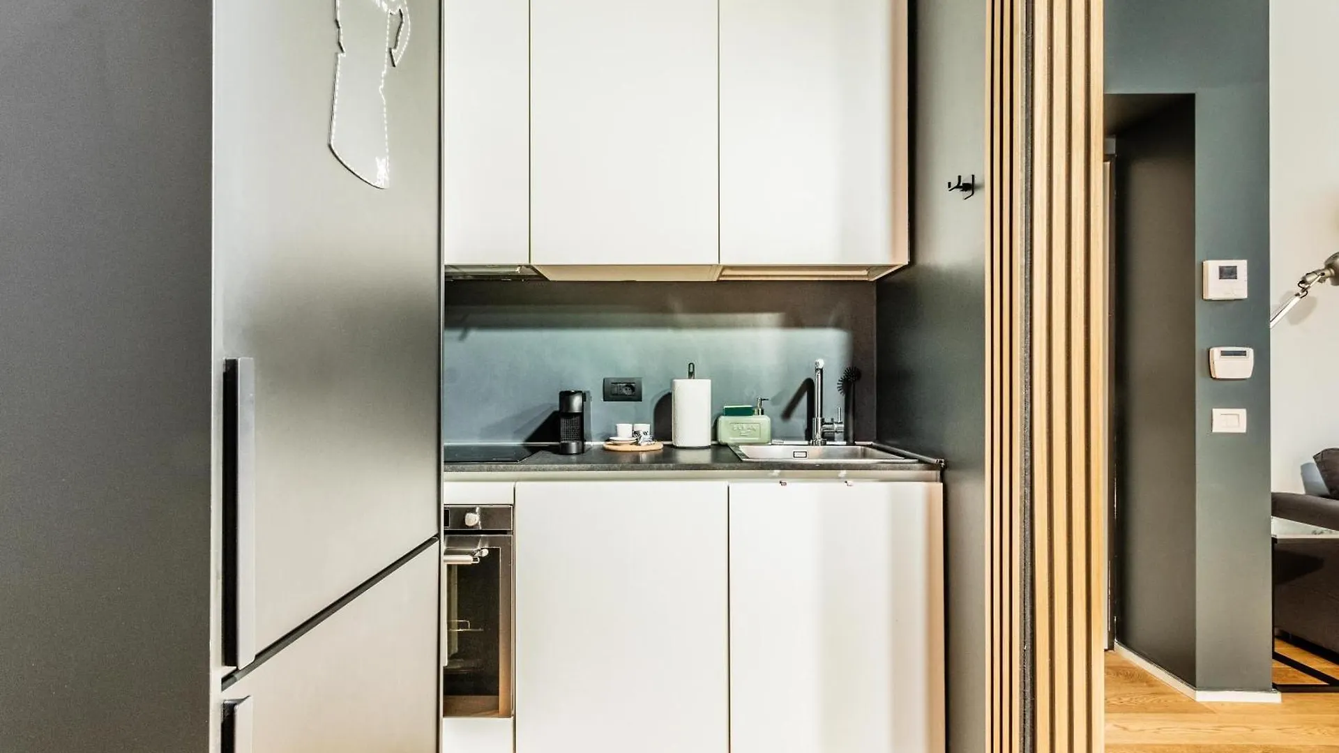 Goldoni House - Duomo 2 K M - Porta Venezia - Linate Apartment Milan Italy